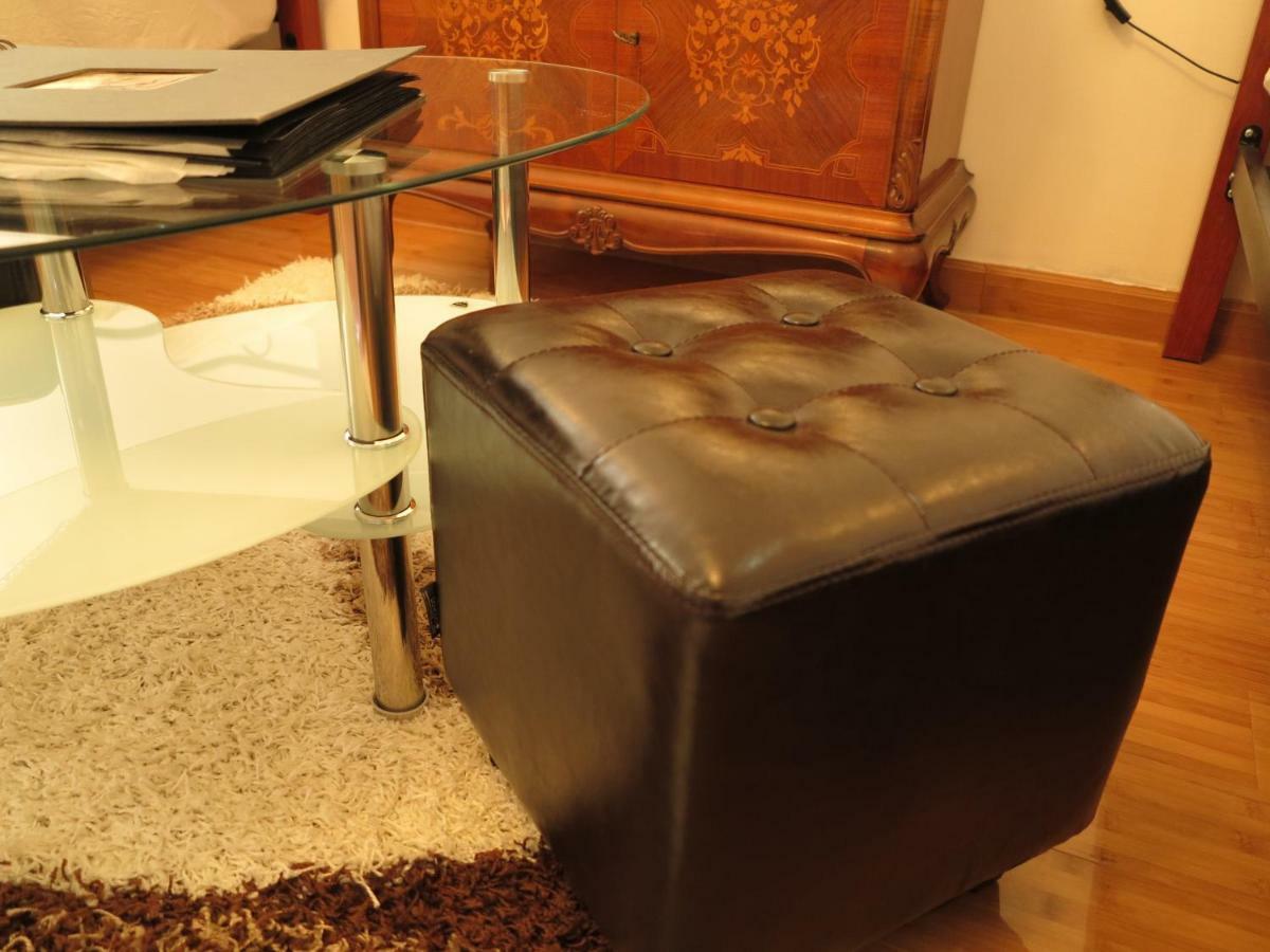 Small Luxury Kapitol Apartment Bécs Kültér fotó
